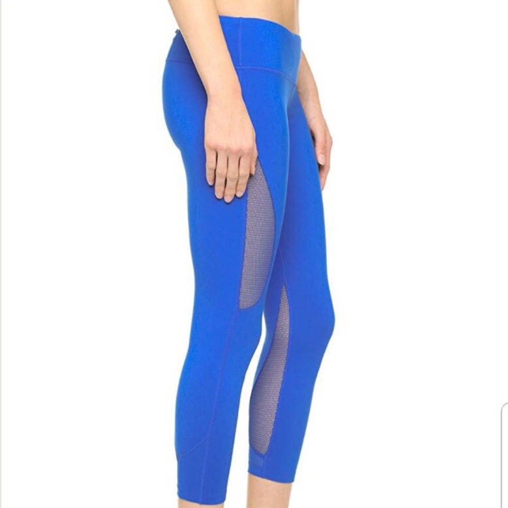 Splits59 Nova Capri -BLACK (pictured in blue)